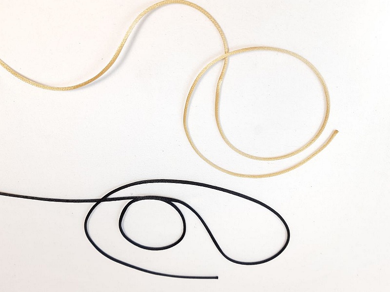 Material sint&eacute;tico de 2mm de di&acirc;metro de rabo de rato.