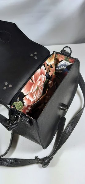 Sac cuir avec bandouli&egrave;re