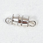 Lot fermoirs &agrave; visser pour des bijoux faciles &agrave; porter avec une finition parfaite.